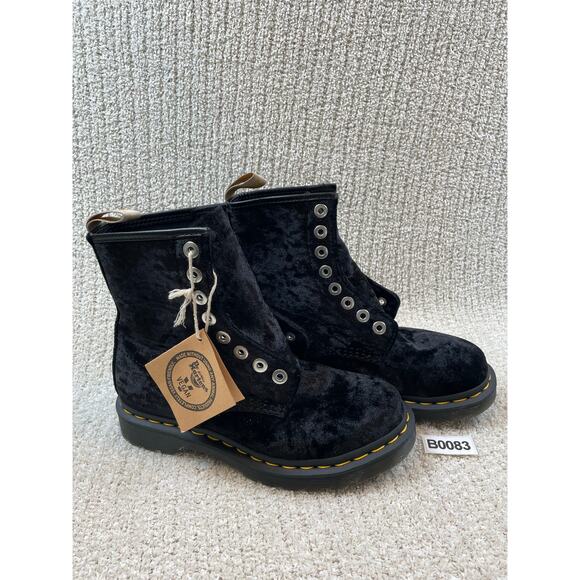 DOC MARTEN 31020 black vegan crushed velvet short boots 6 - Picture 1 of 9